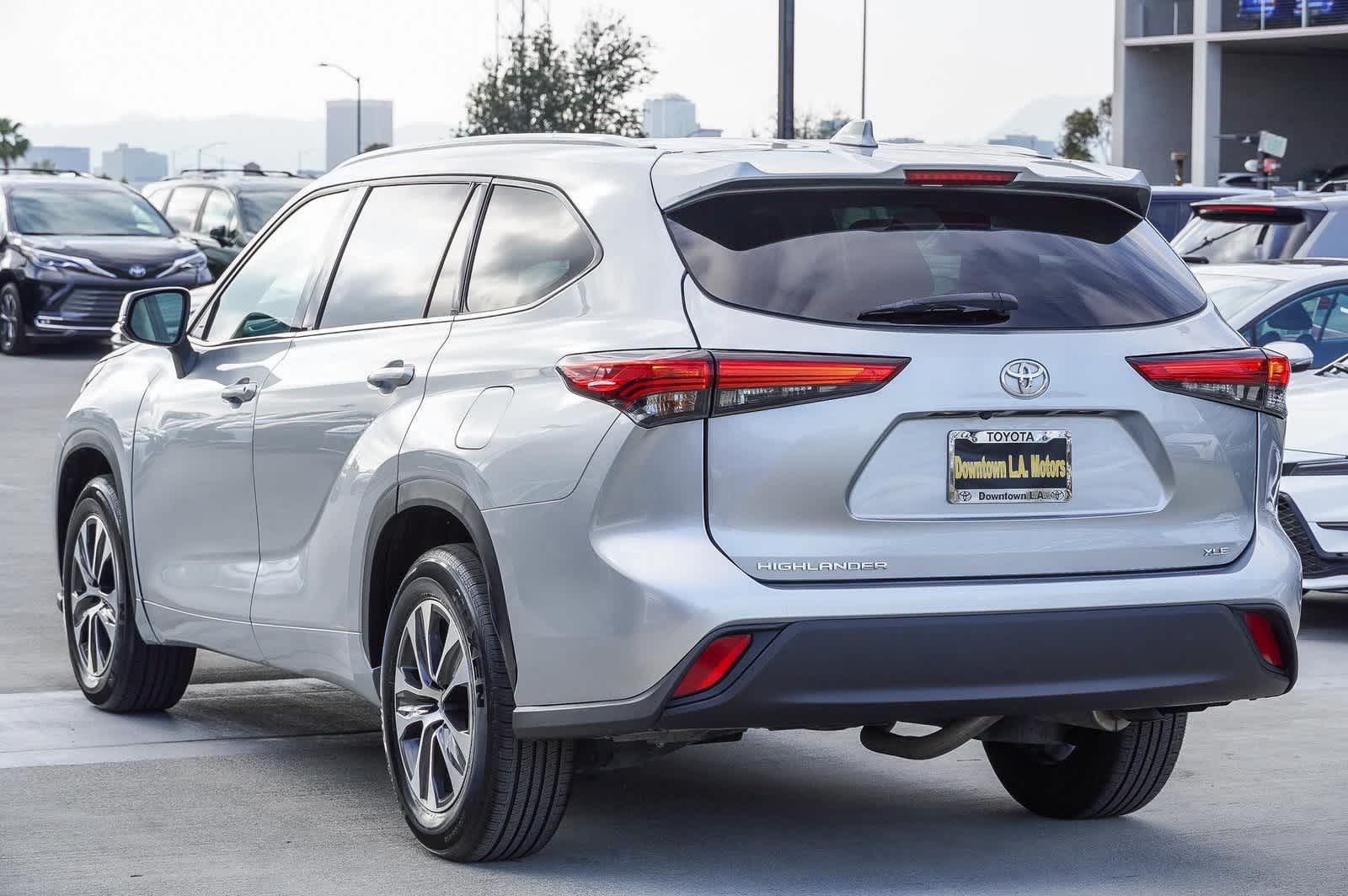 2022 Toyota Highlander XLE 6