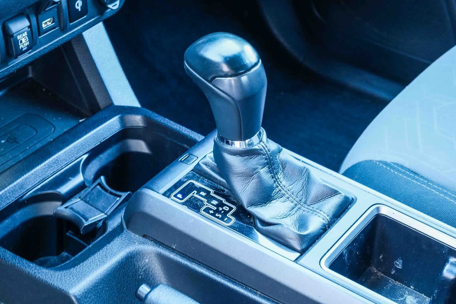 Thumbnail: 2021 Toyota Tacoma - 21