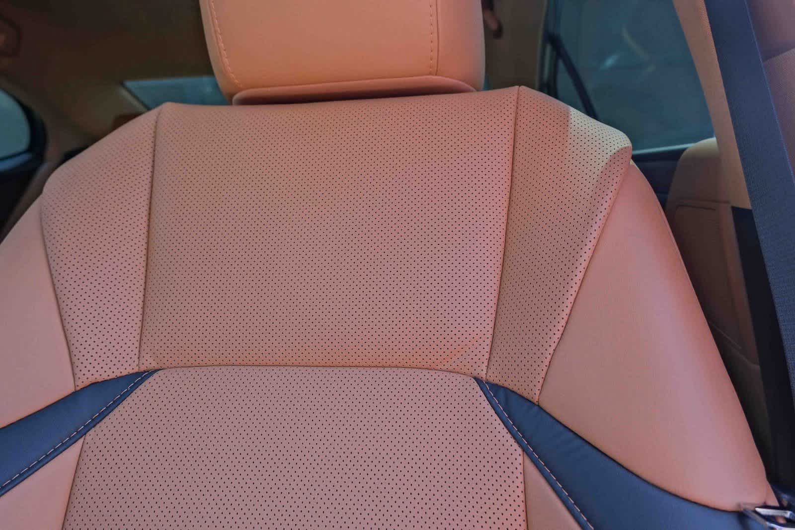 Thumbnail: 2025 Lexus ES - 22