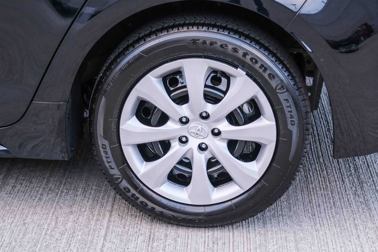 Thumbnail: 2025 Toyota Corolla - 9