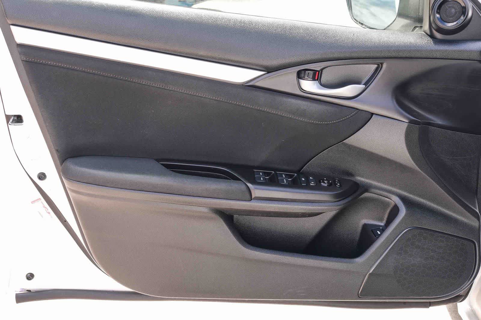 Thumbnail: 2019 Honda Civic - 20