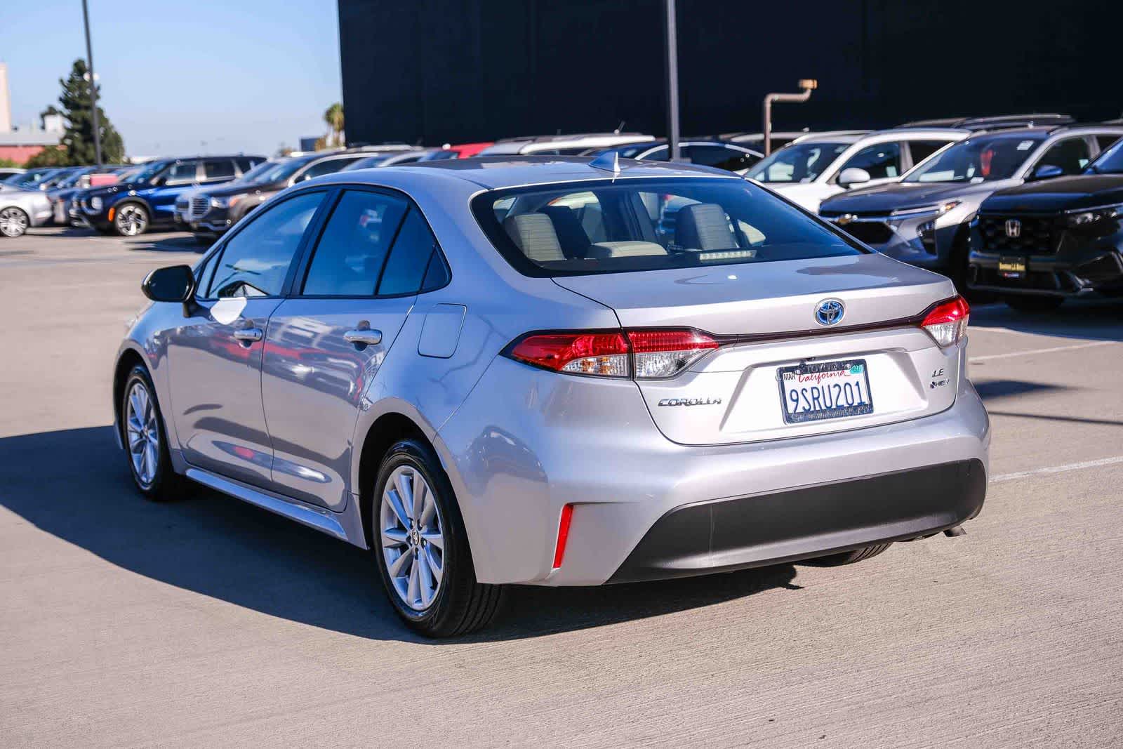 Thumbnail: 2025 Toyota Corolla - 6