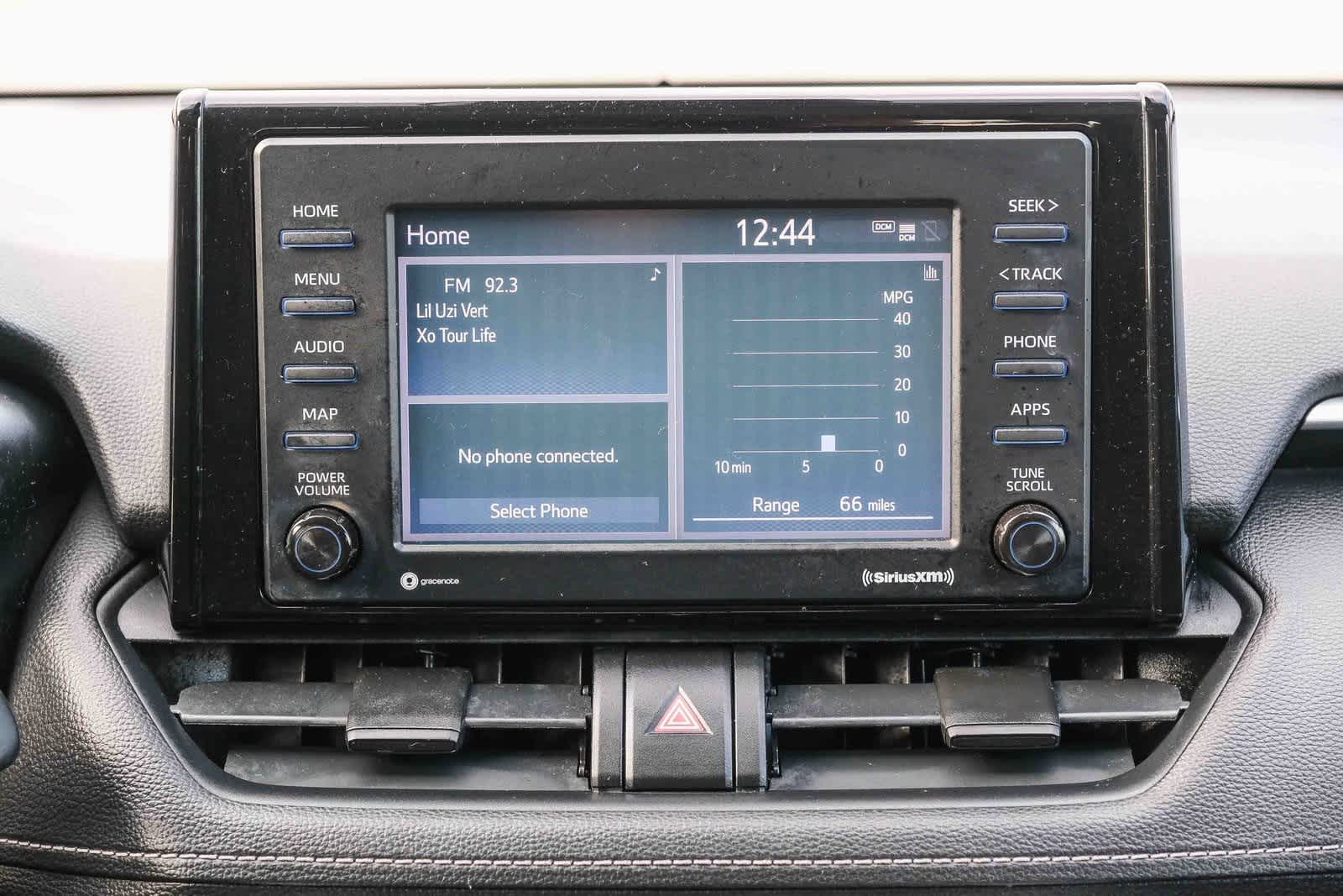 Thumbnail: 2020 Toyota RAV4 - 15