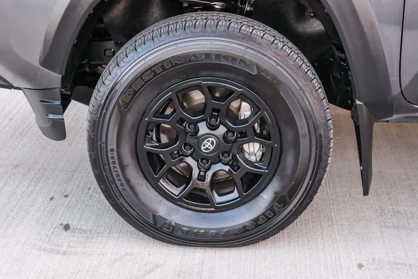 Thumbnail: 2023 Toyota Tacoma - 10