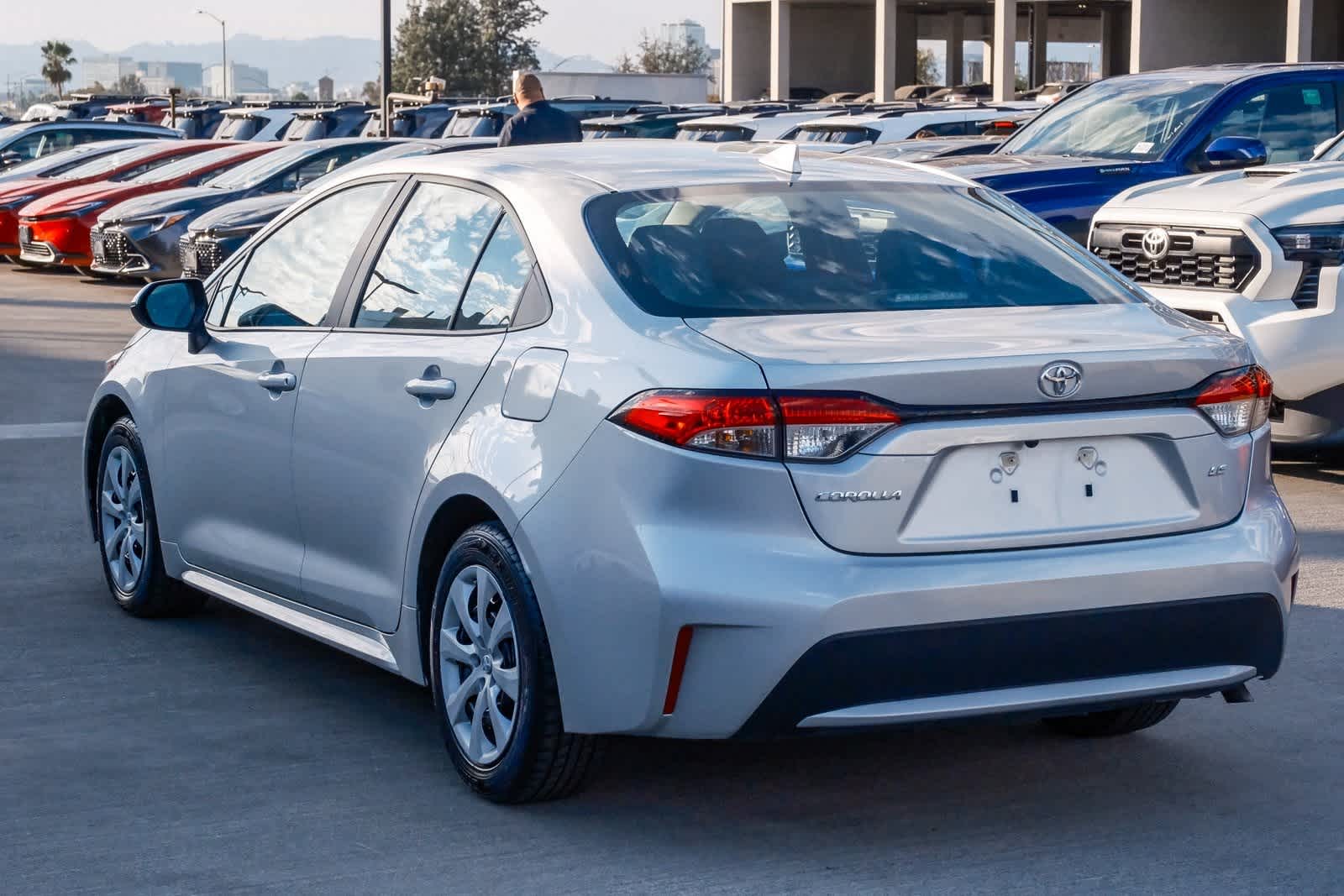 Thumbnail: 2022 Toyota Corolla - 6