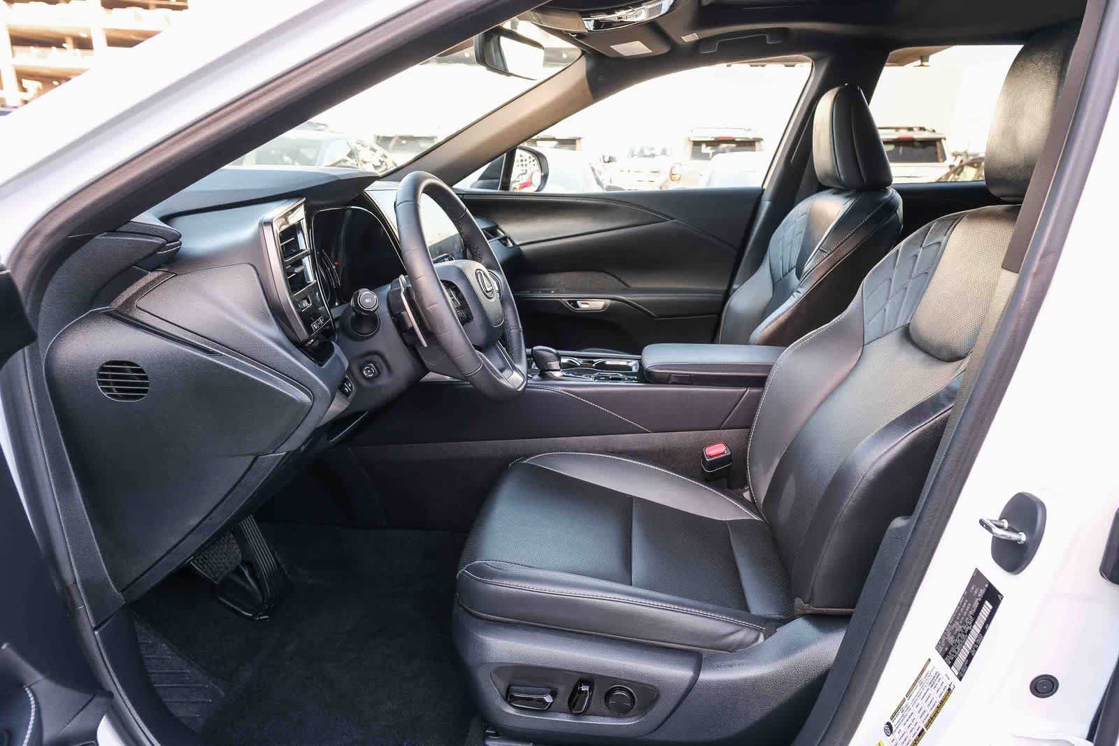 Thumbnail: 2024 Lexus RX - 18