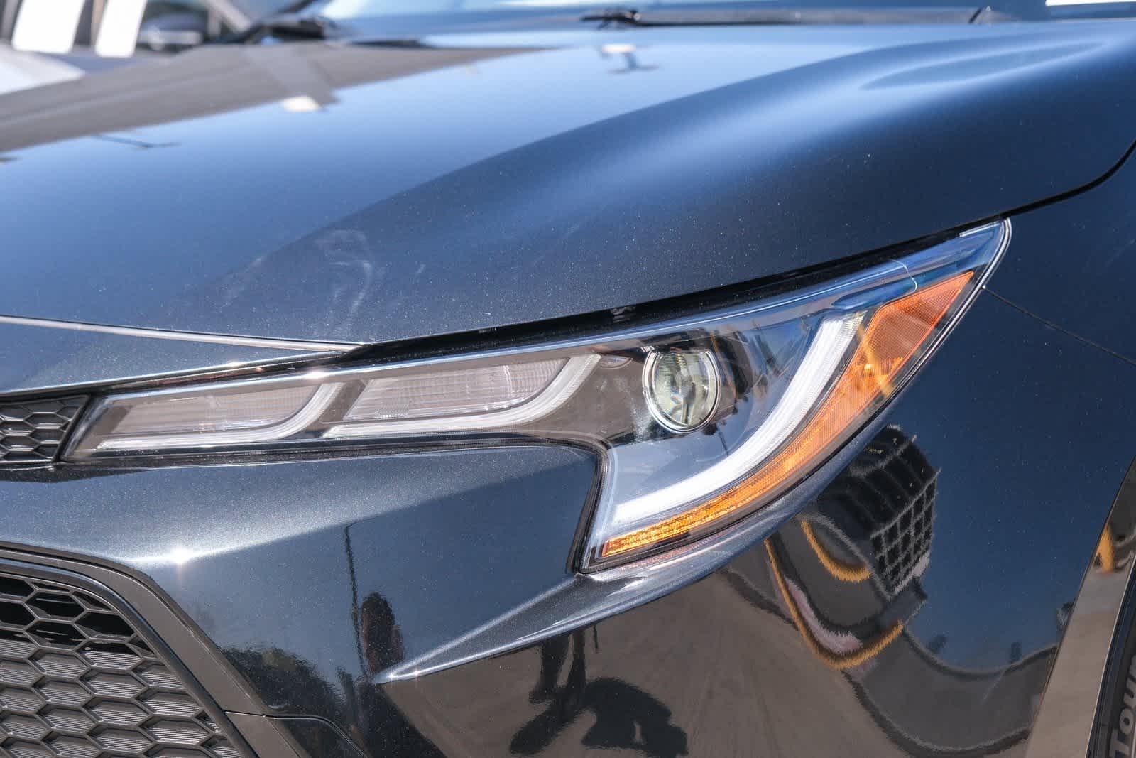 Thumbnail: 2022 Toyota Corolla - 11