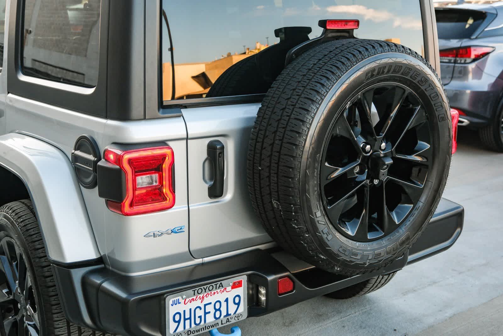 Thumbnail: 2023 Jeep Wrangler - 8