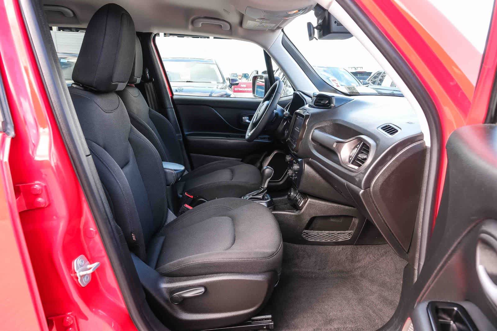 Thumbnail: 2023 Jeep Renegade - 16