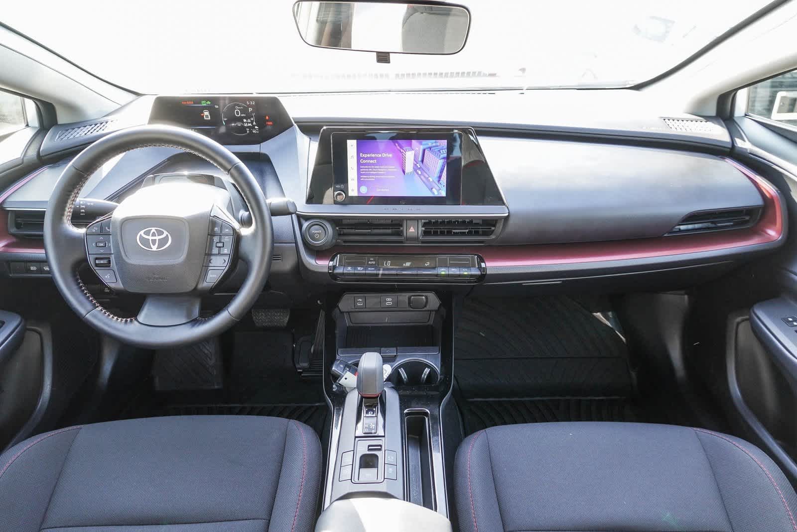 Thumbnail: 2024 Toyota Prius Prime - 13