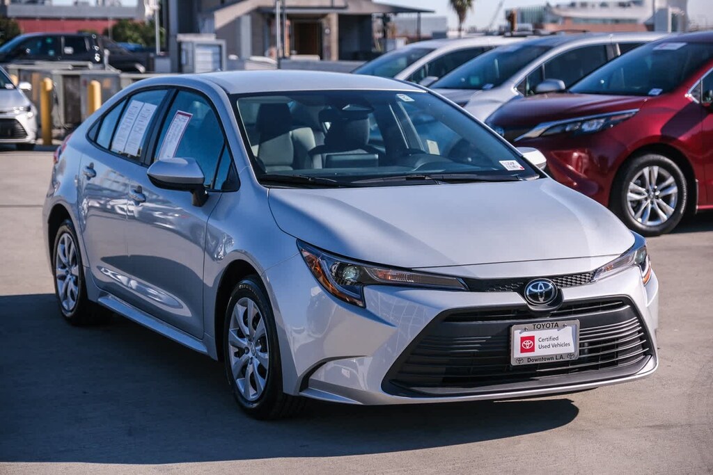 Certified 2025 Toyota Corolla LE Sedan