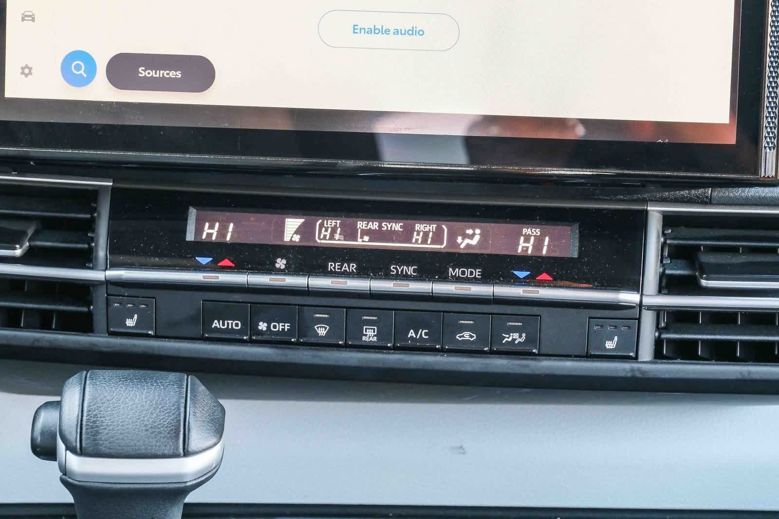 Thumbnail: 2025 Toyota Sienna - 15