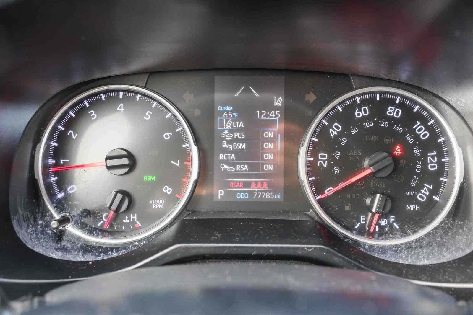 Thumbnail: 2020 Toyota RAV4 - 25