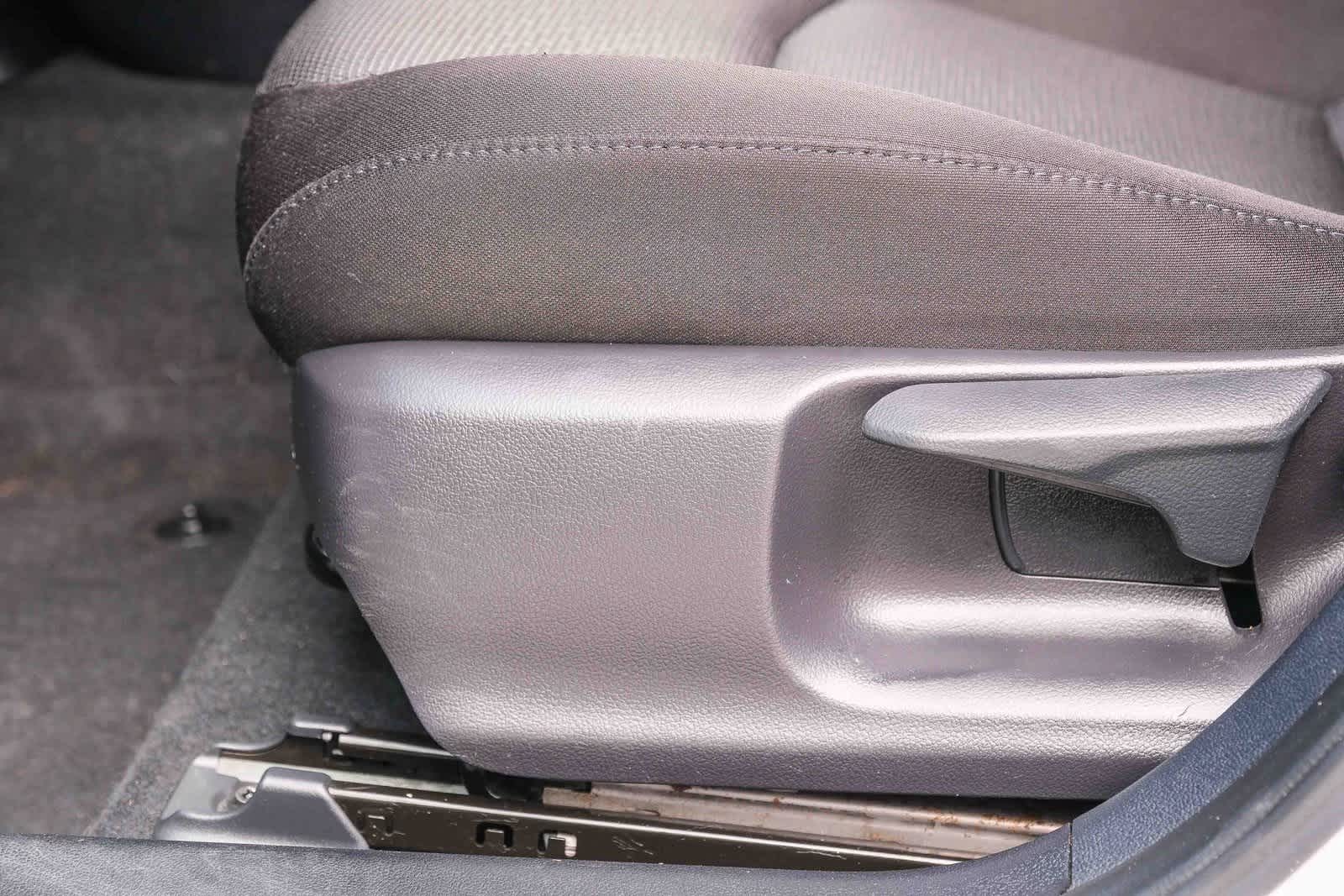 Thumbnail: 2021 Toyota Prius - 24