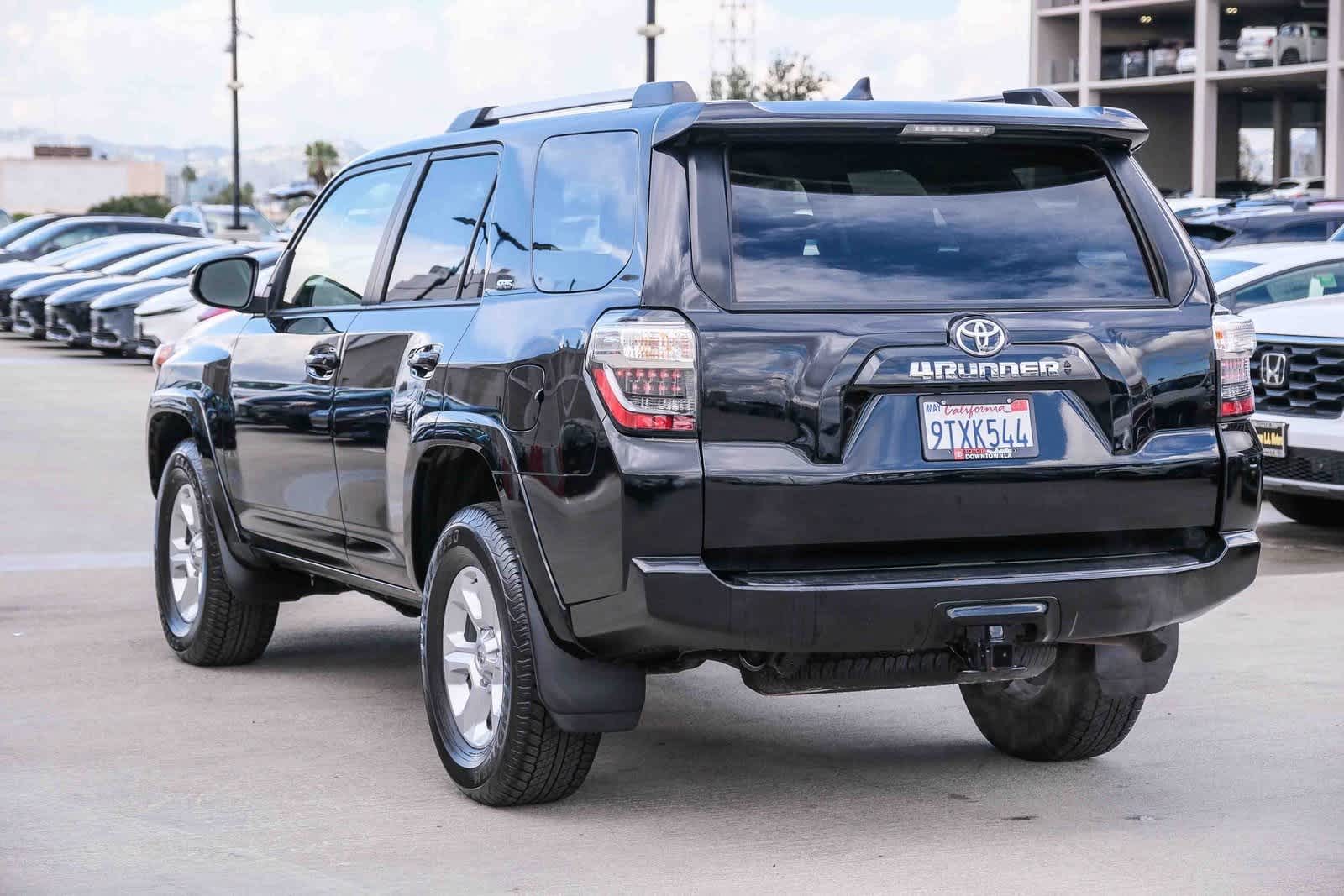 Thumbnail: 2024 Toyota 4Runner - 6