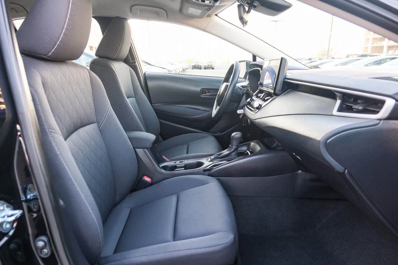 Thumbnail: 2025 Toyota Corolla - 18