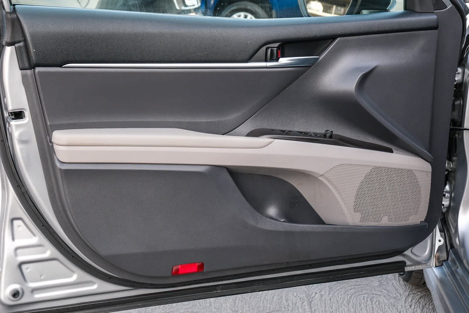 Thumbnail: 2023 Toyota Camry - 22