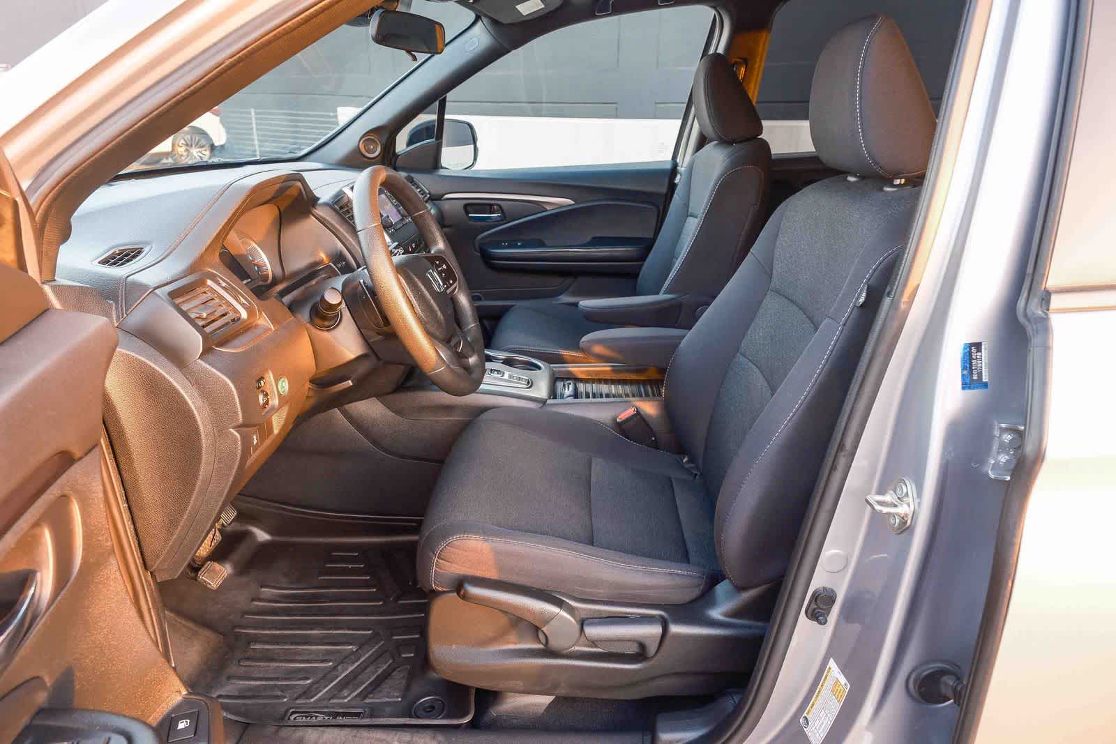Thumbnail: 2019 Honda Passport - 20