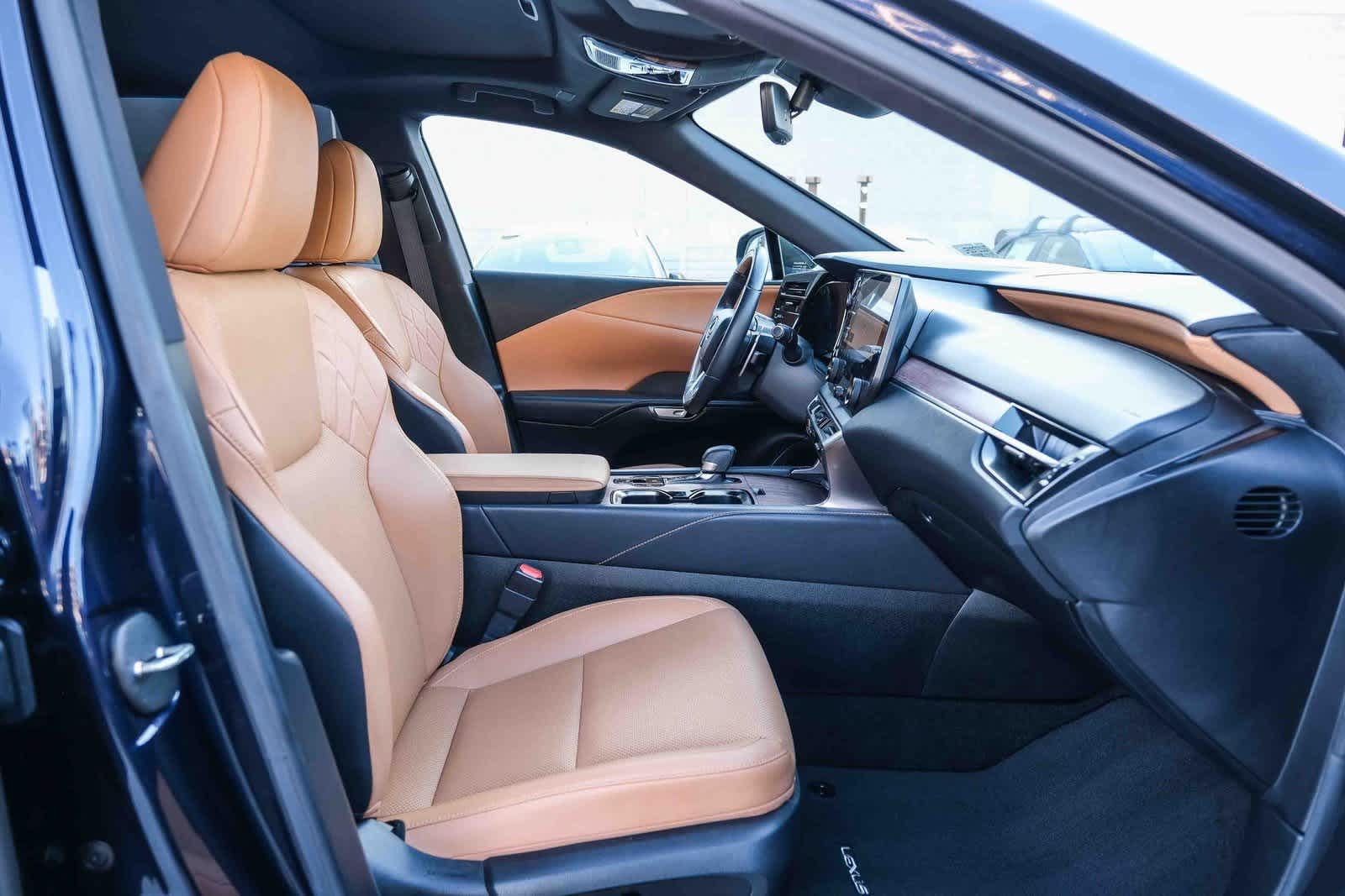 Thumbnail: 2023 Lexus RX - 15