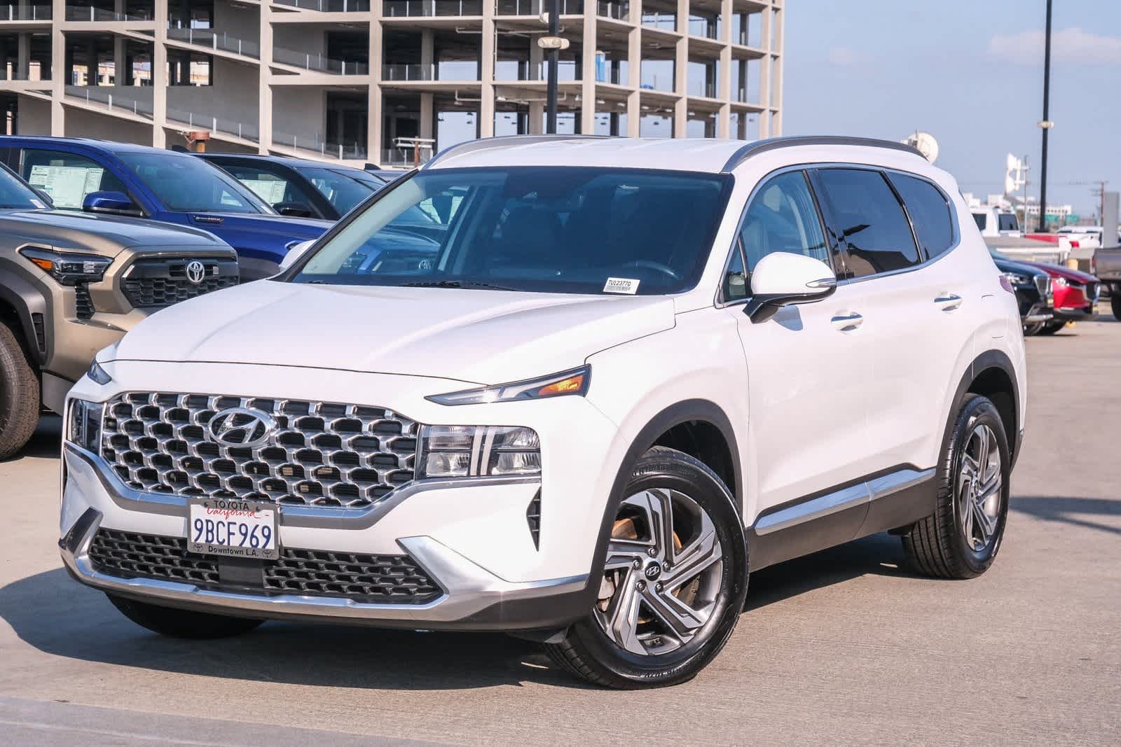 Thumbnail: 2022 Hyundai Santa Fe - 1