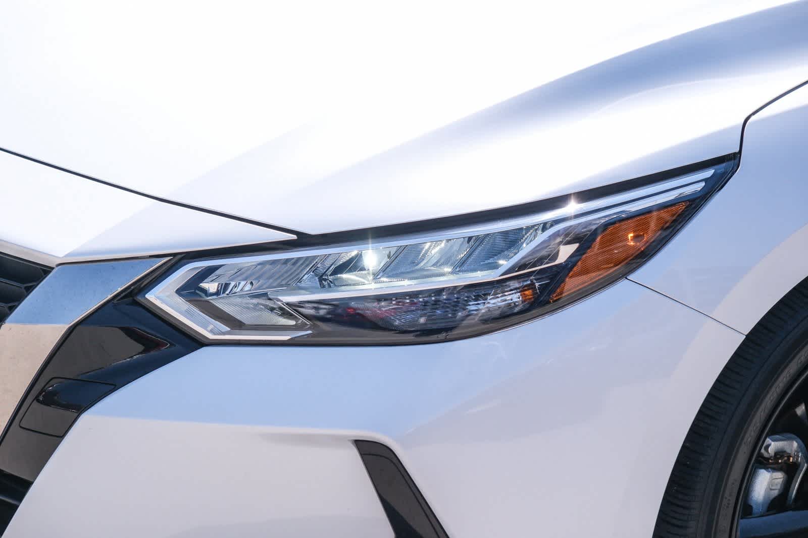 Thumbnail: 2021 Nissan Sentra - 10