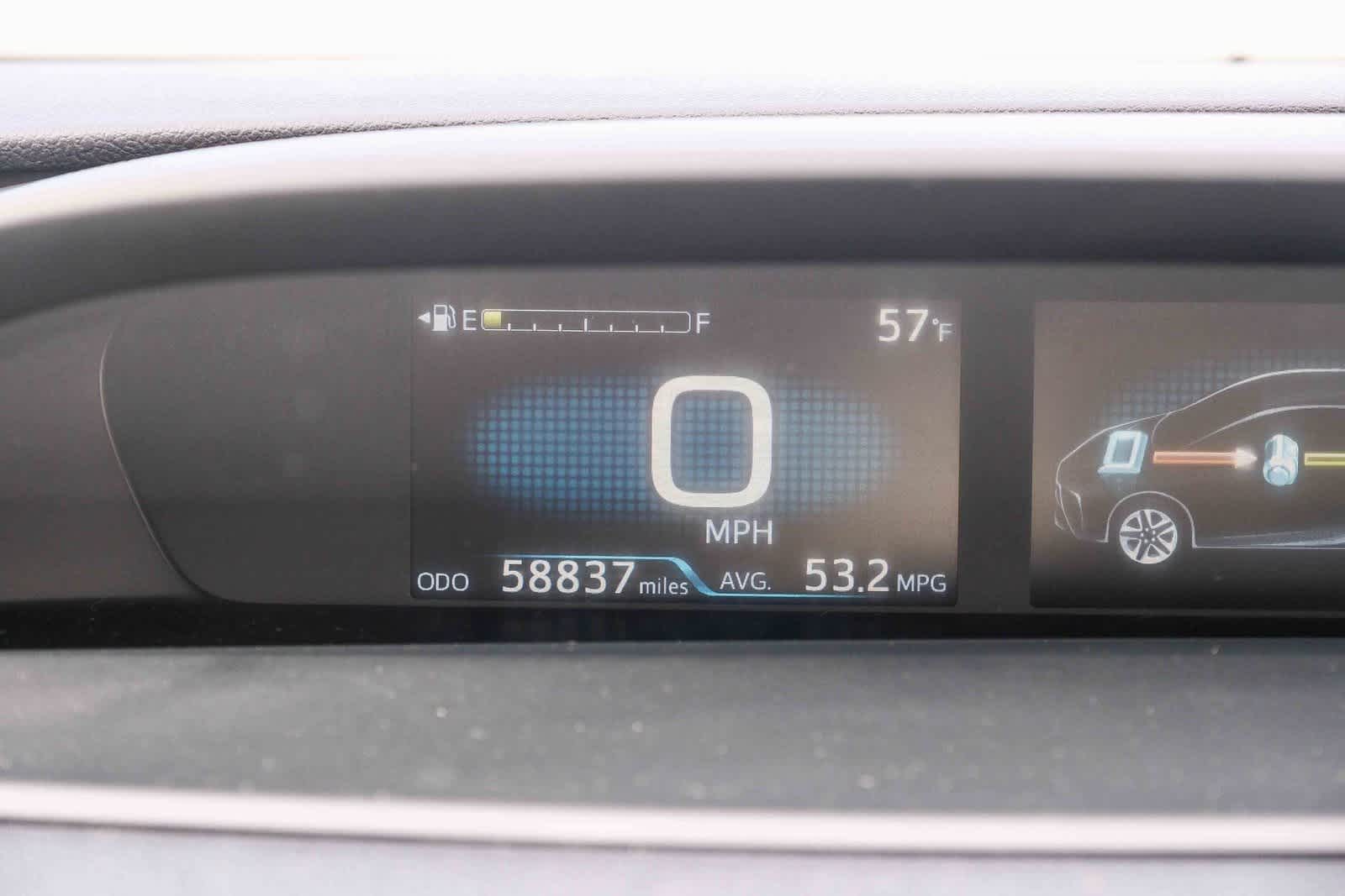 Thumbnail: 2021 Toyota Prius - 25