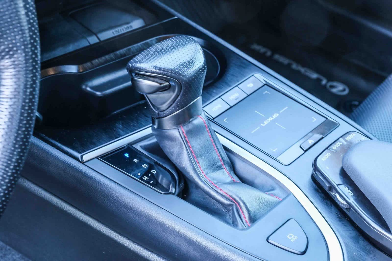 Thumbnail: 2019 Lexus UX - 21