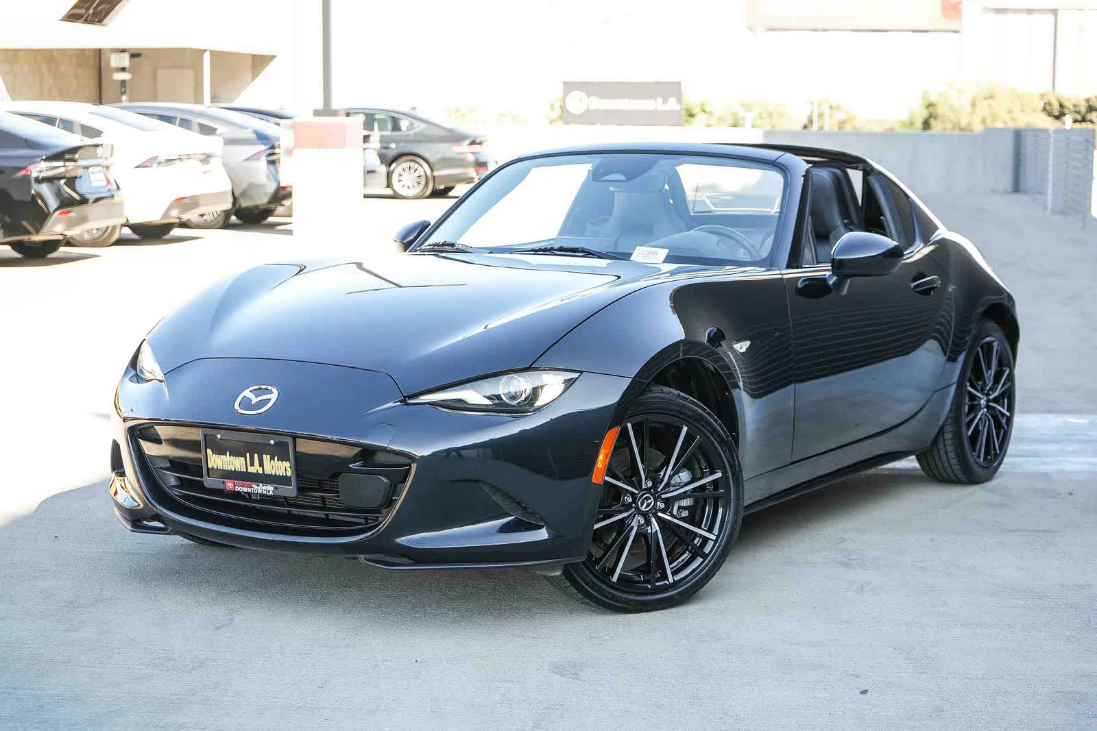 Thumbnail: 2025 Mazda MX-5 Miata - 11