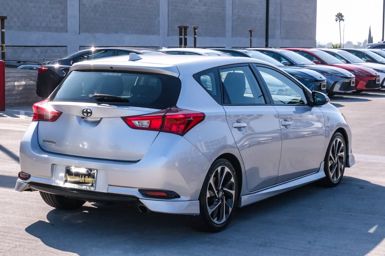 Thumbnail: 2016 Scion iM - 4