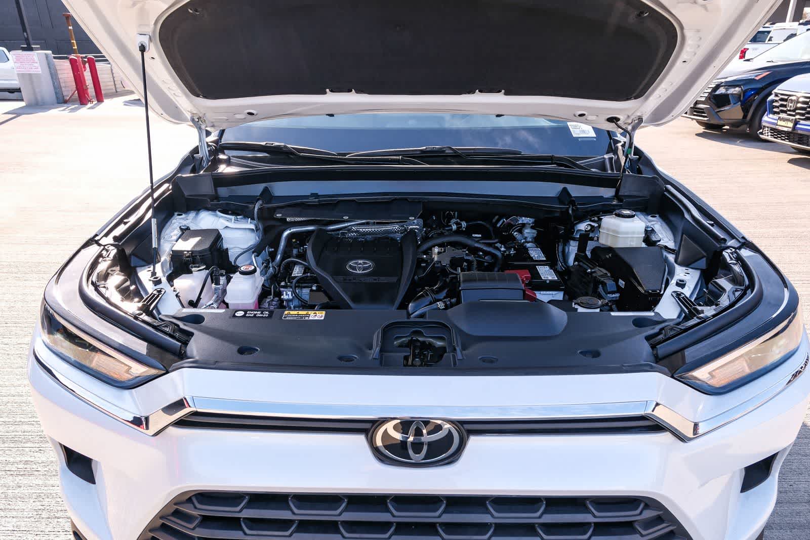 Thumbnail: 2025 Toyota Grand Highlander - 30
