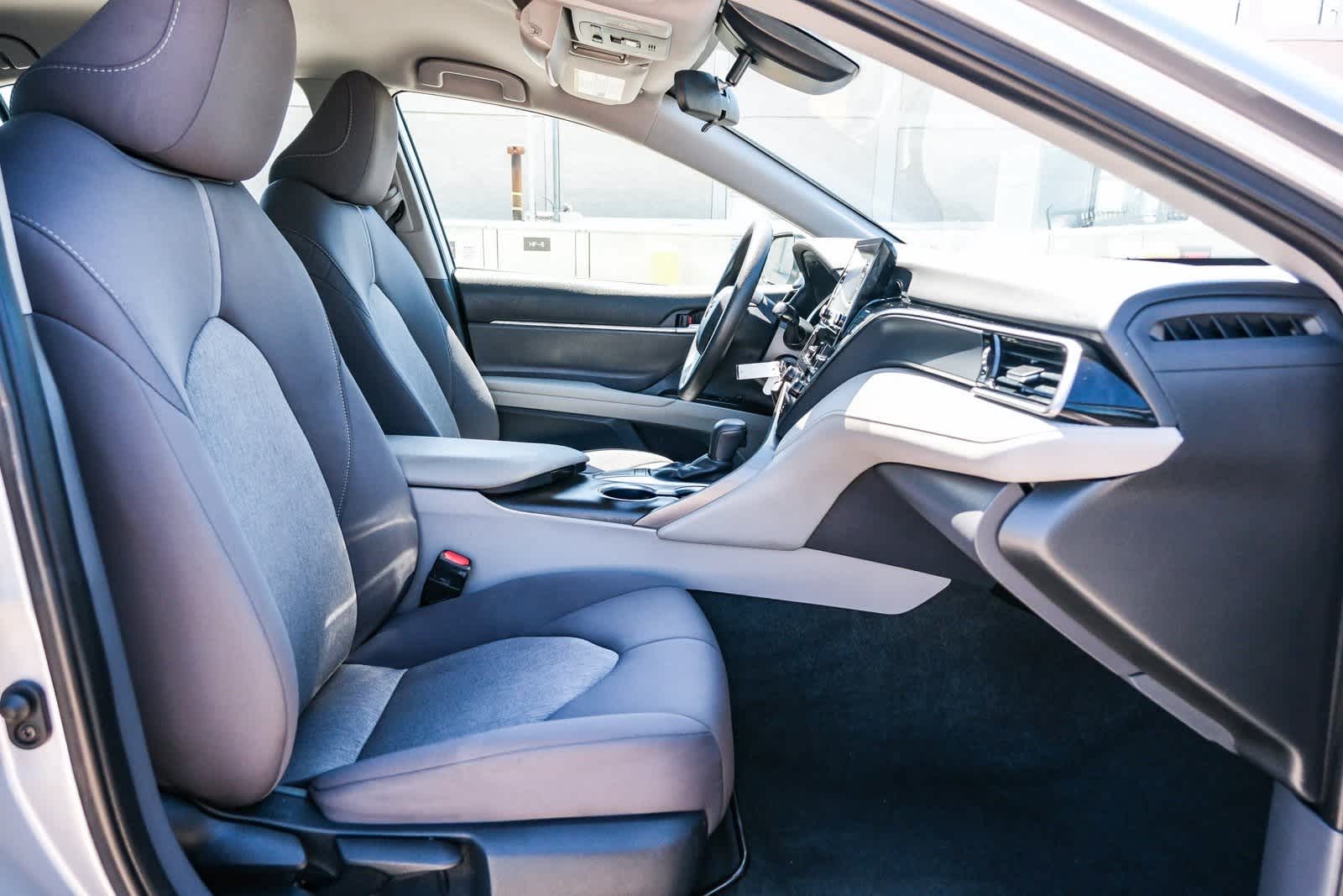 Thumbnail: 2024 Toyota Camry - 18
