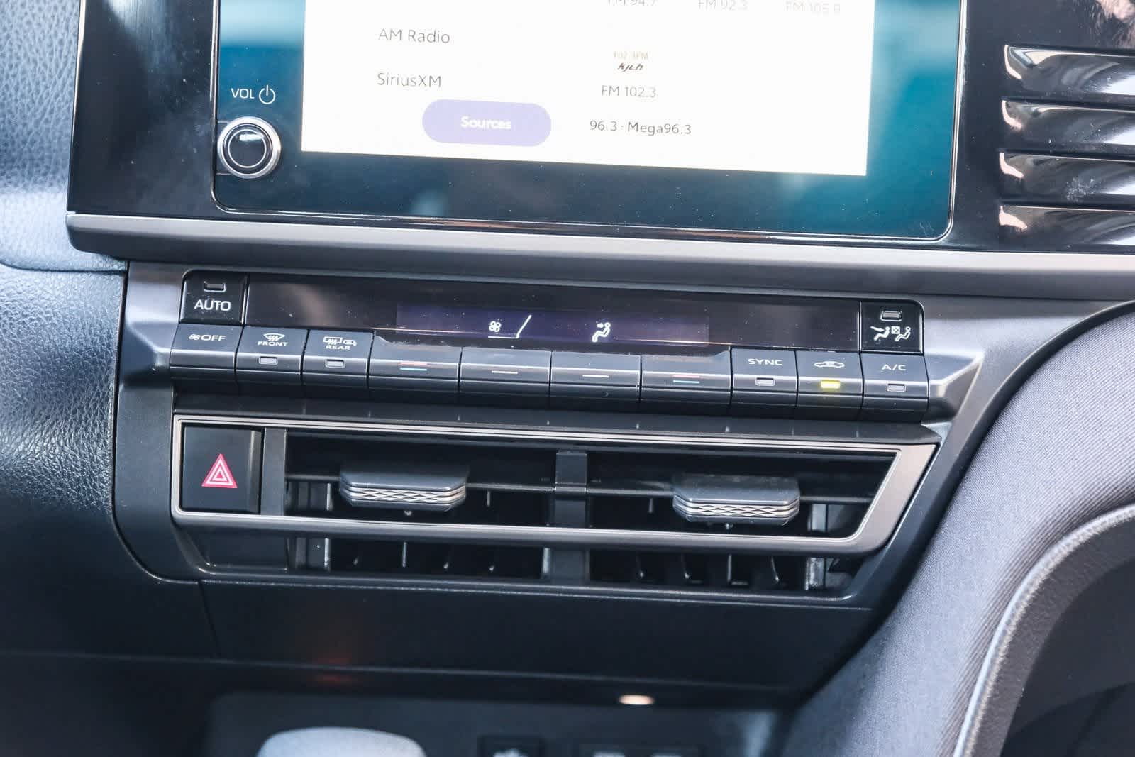 Thumbnail: 2025 Toyota Camry - 15