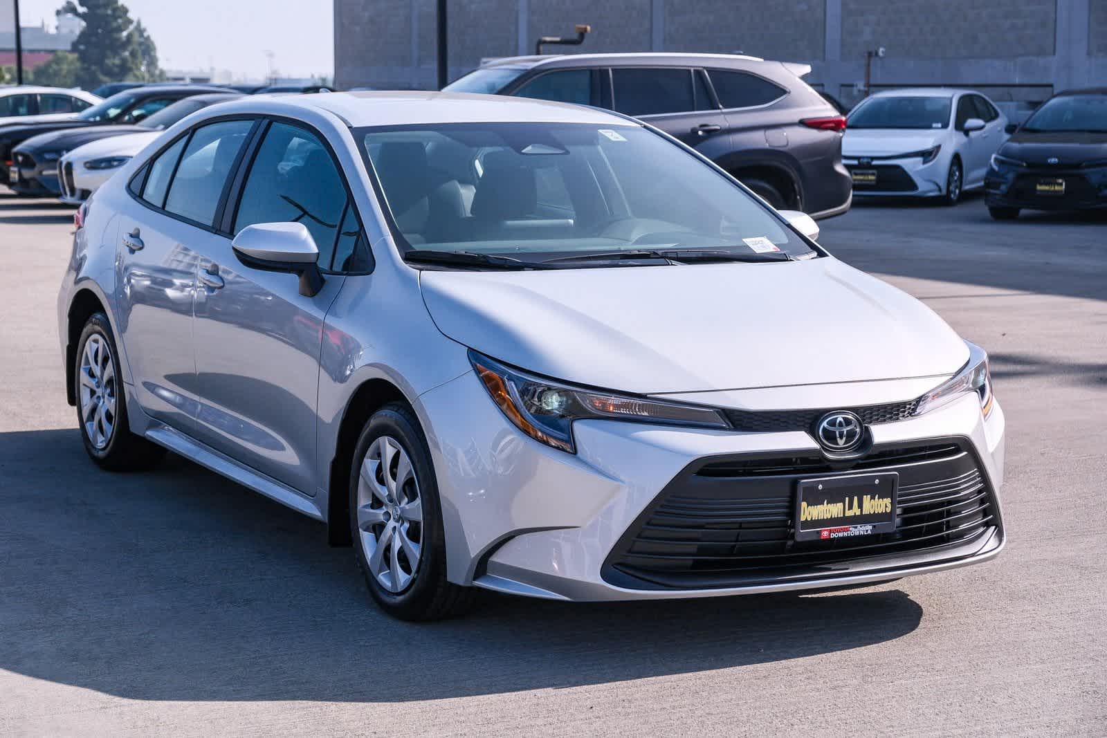 Thumbnail: 2025 Toyota Corolla - 3