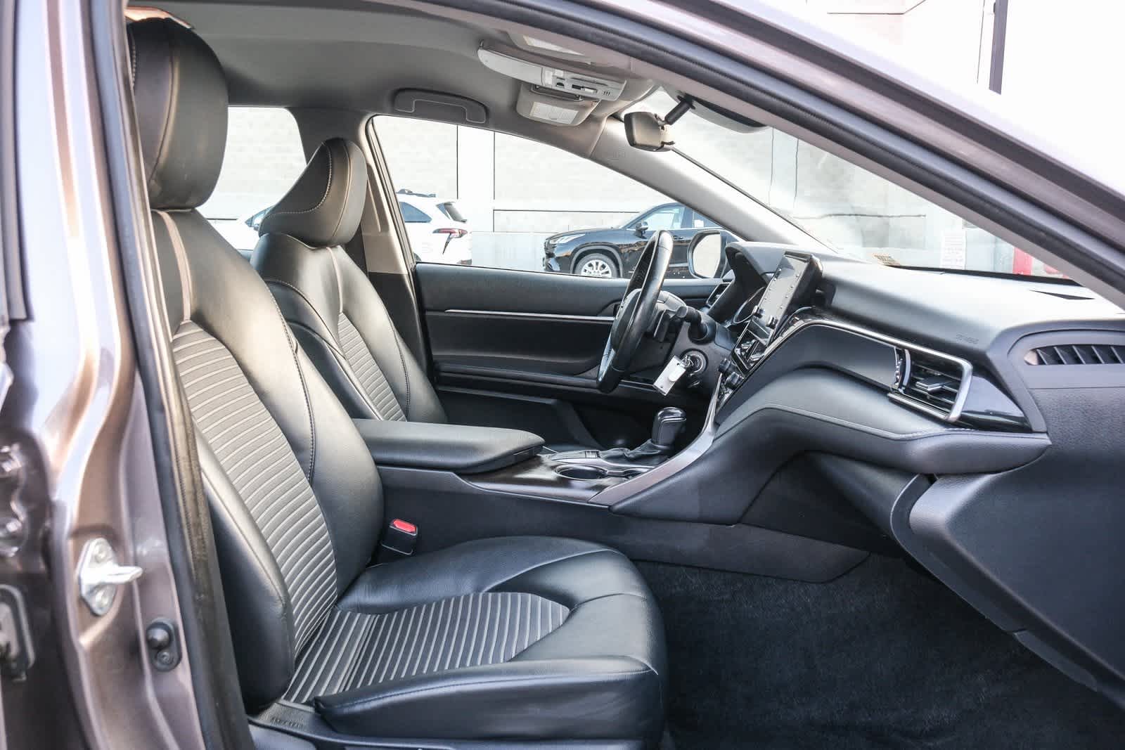 Thumbnail: 2023 Toyota Camry - 18