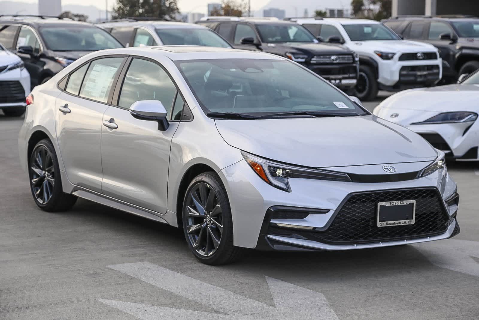 2025 Toyota Corolla SE 3