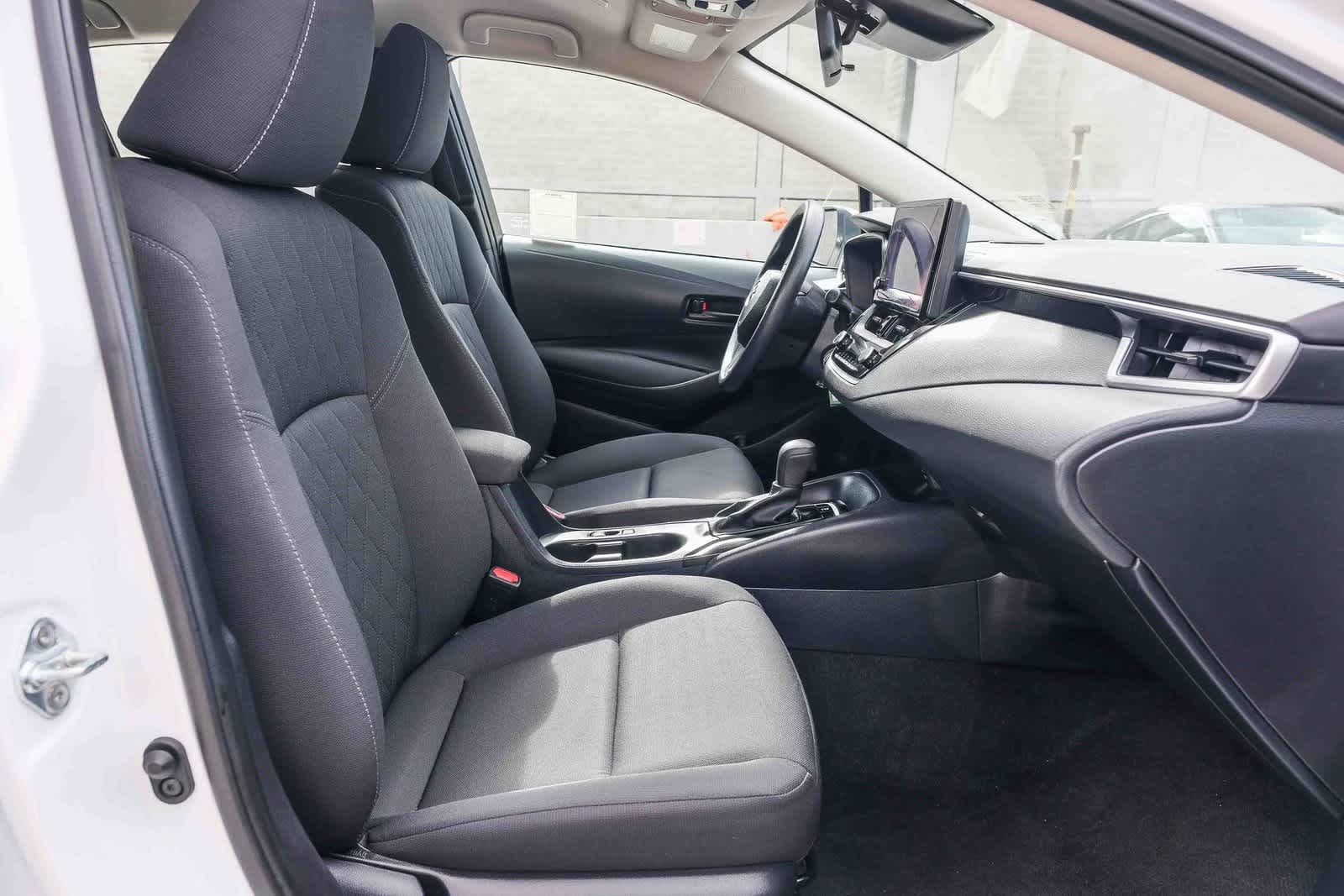 Thumbnail: 2023 Toyota Corolla - 17