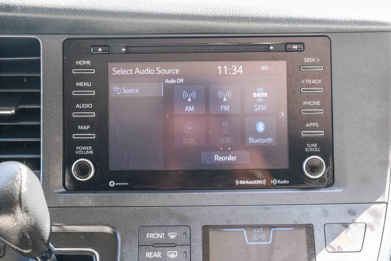 Thumbnail: 2019 Toyota Sienna - 15