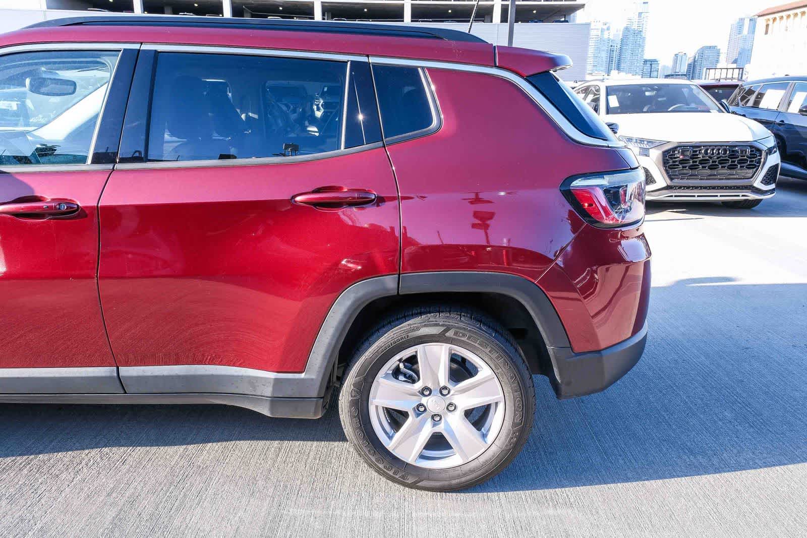 Thumbnail: 2022 Jeep Compass - 8