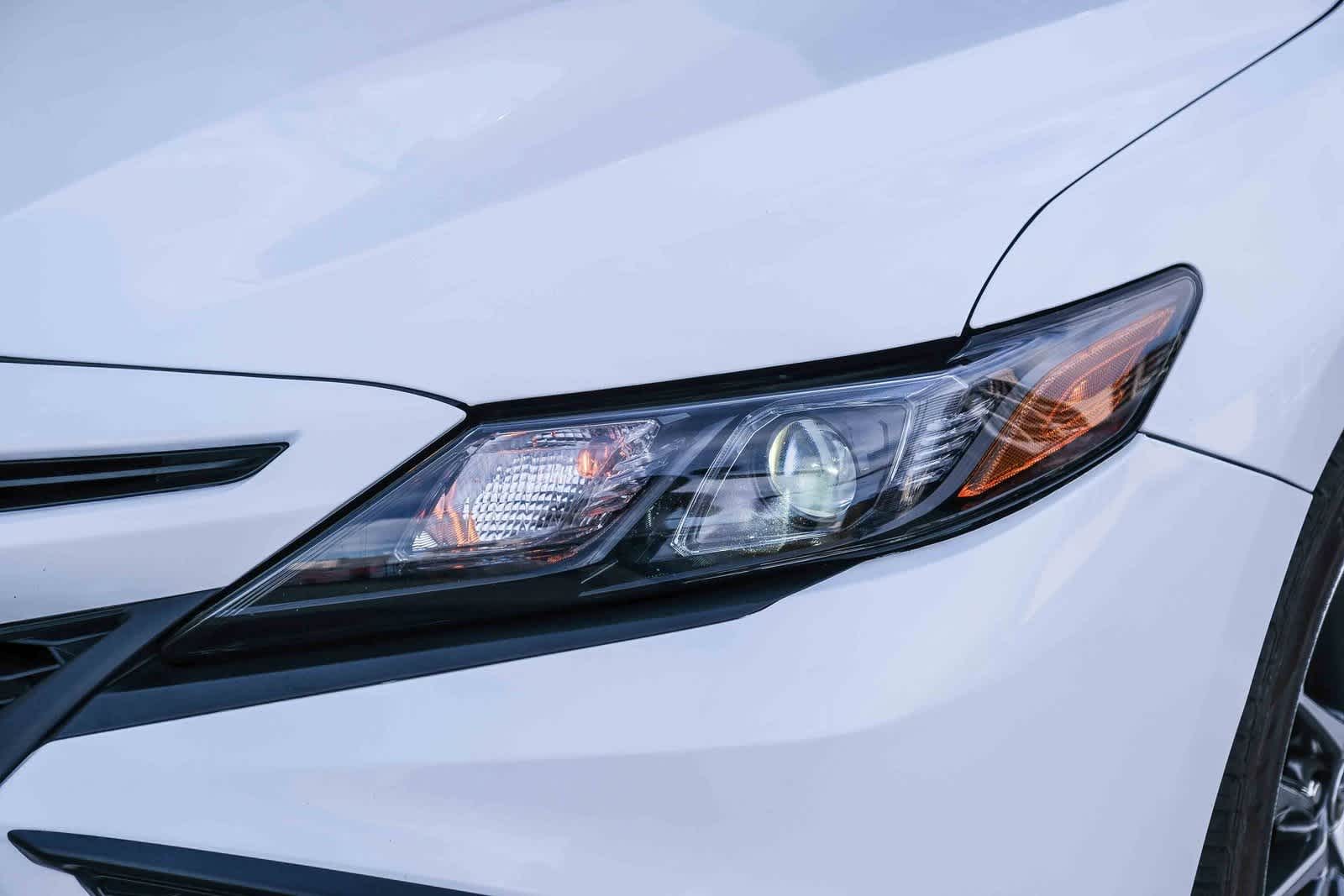 Thumbnail: 2024 Toyota Camry - 11