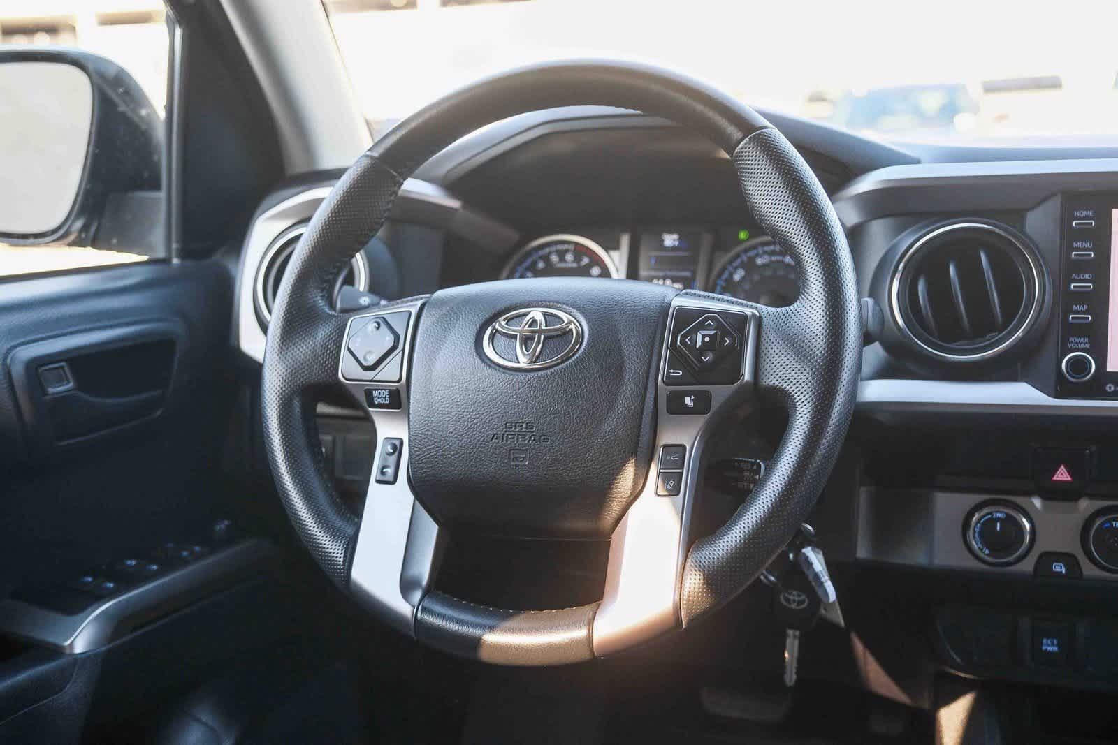 Thumbnail: 2022 Toyota Tacoma - 17