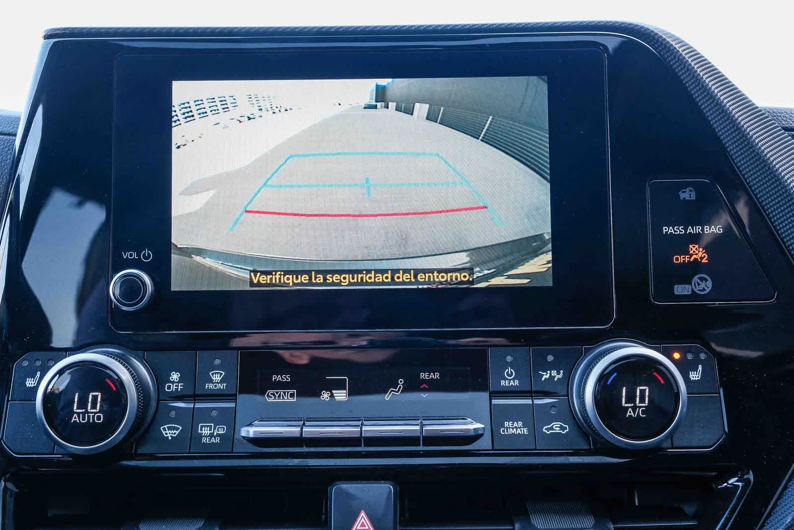 Thumbnail: 2025 Toyota Highlander - 24