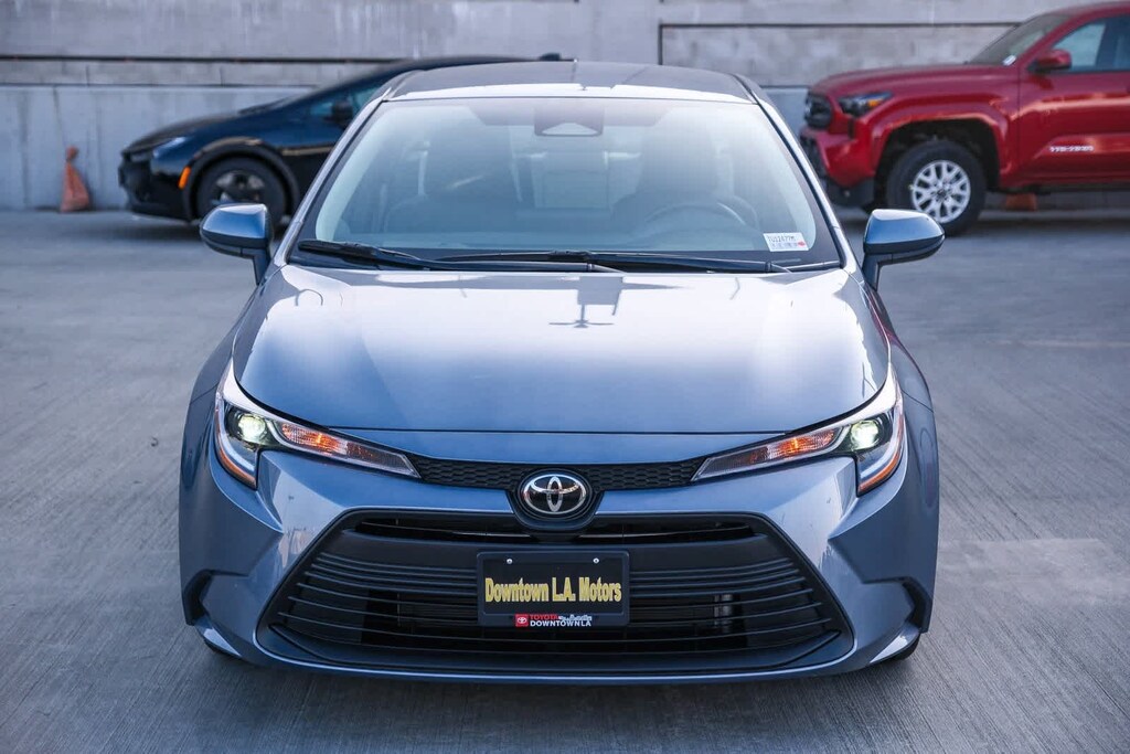 Certified 2025 Toyota Corolla LE Sedan