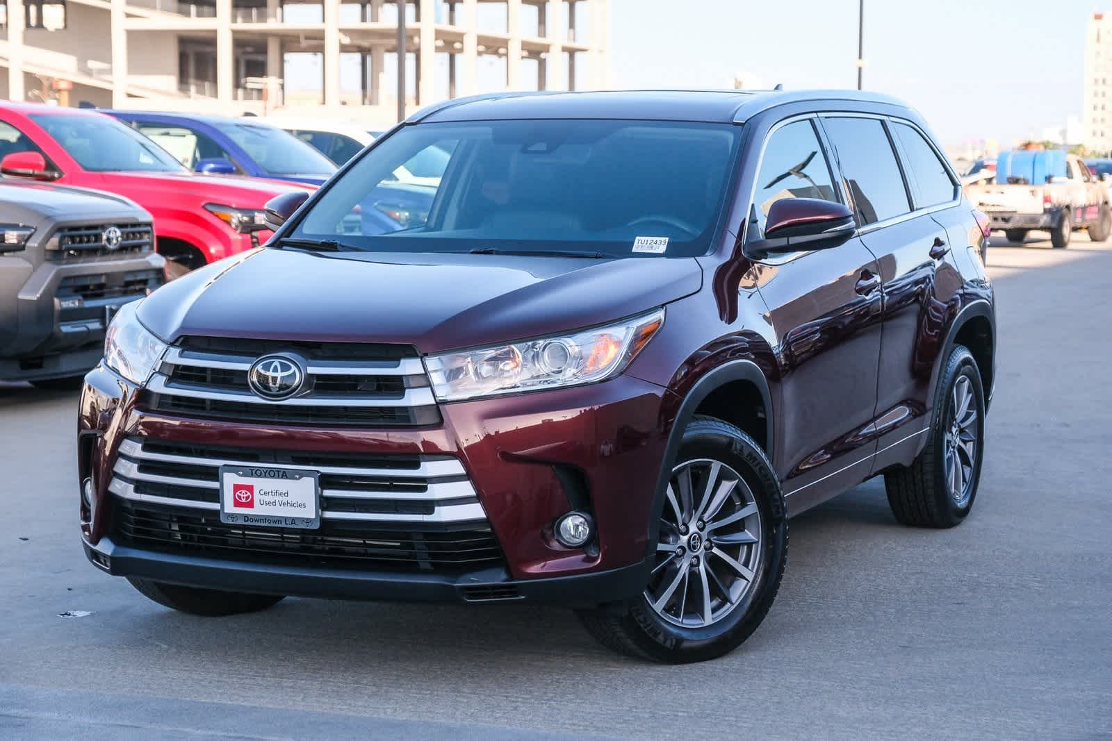Thumbnail: 2018 Toyota Highlander - 1