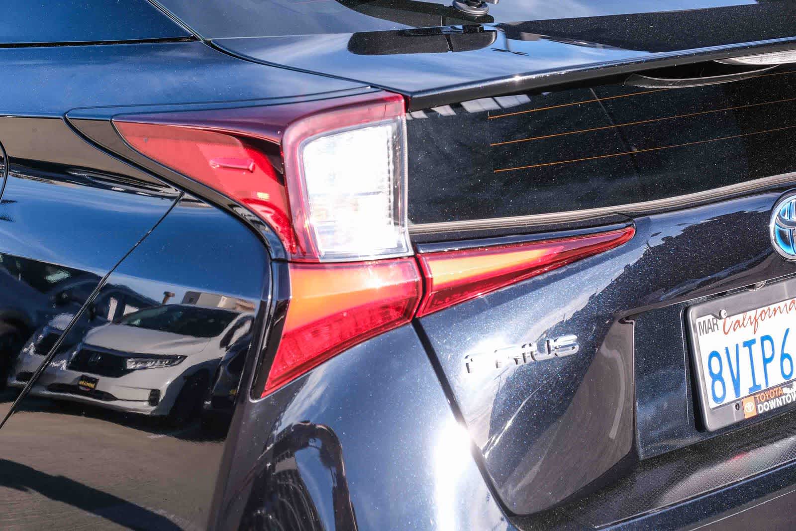 Thumbnail: 2021 Toyota Prius - 7