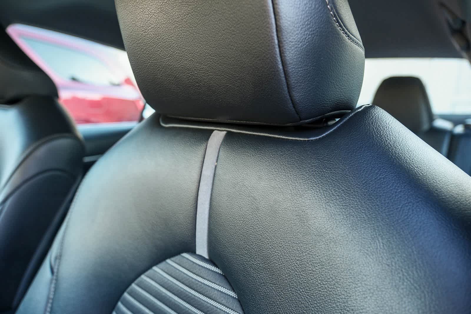 Thumbnail: 2019 Toyota Camry - 22