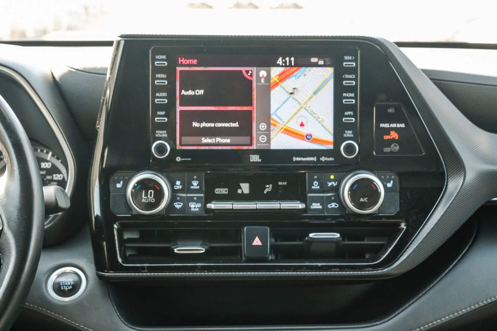 Thumbnail: 2021 Toyota Highlander - 14