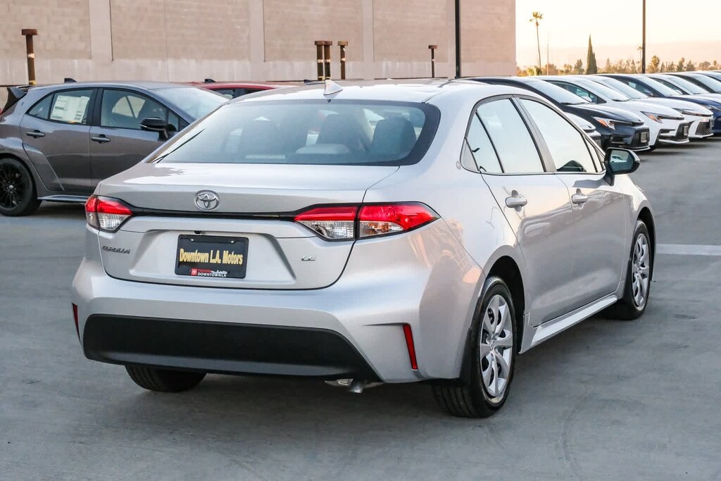 Certified 2025 Toyota Corolla LE Sedan