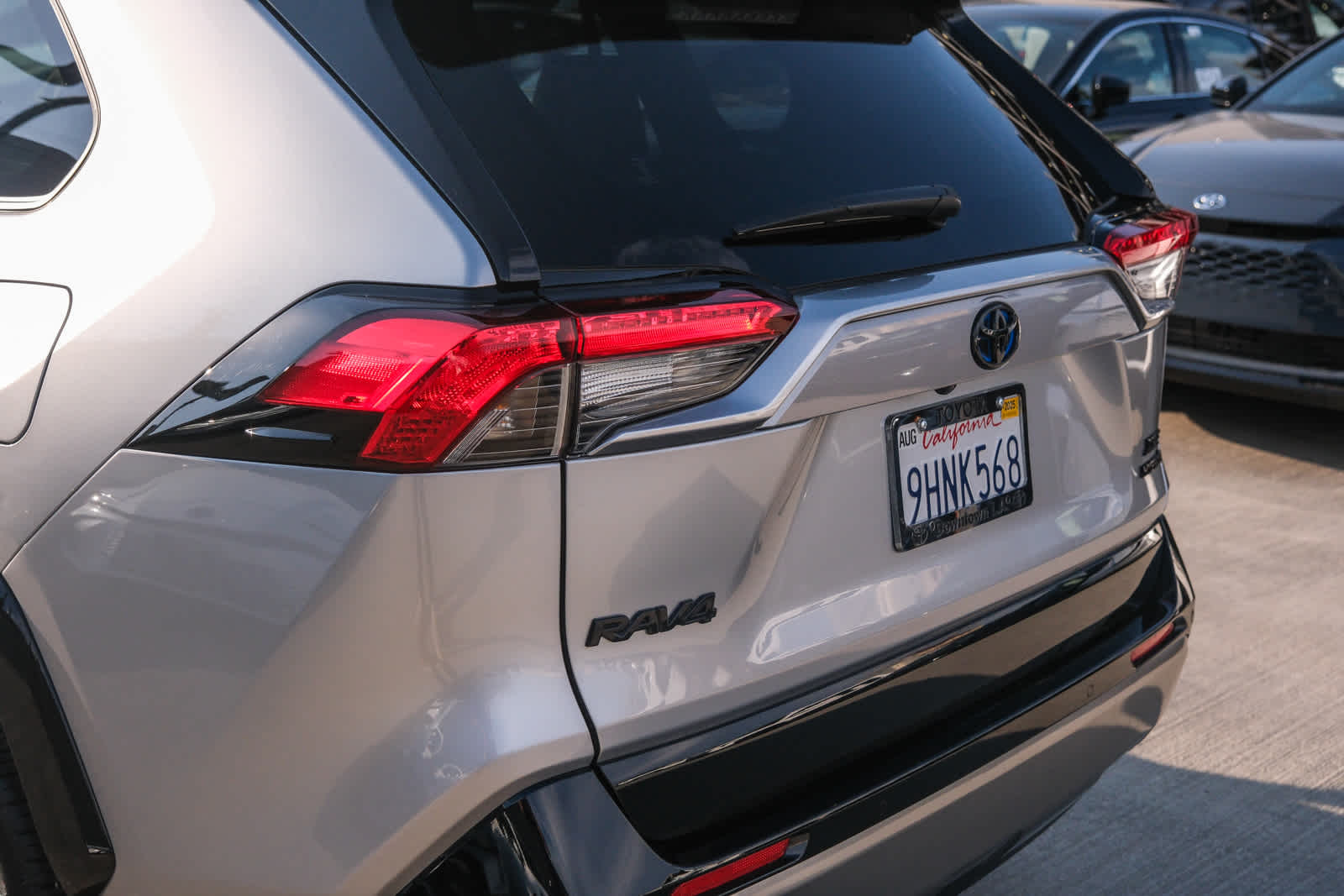 Thumbnail: 2023 Toyota RAV4 - 8