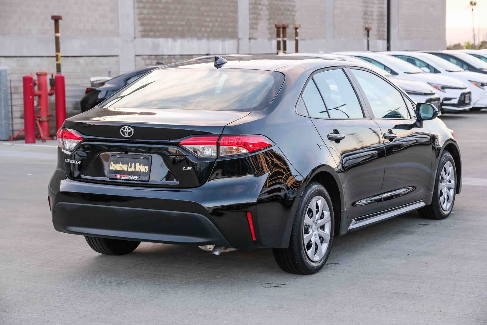 Thumbnail: 2025 Toyota Corolla - 4