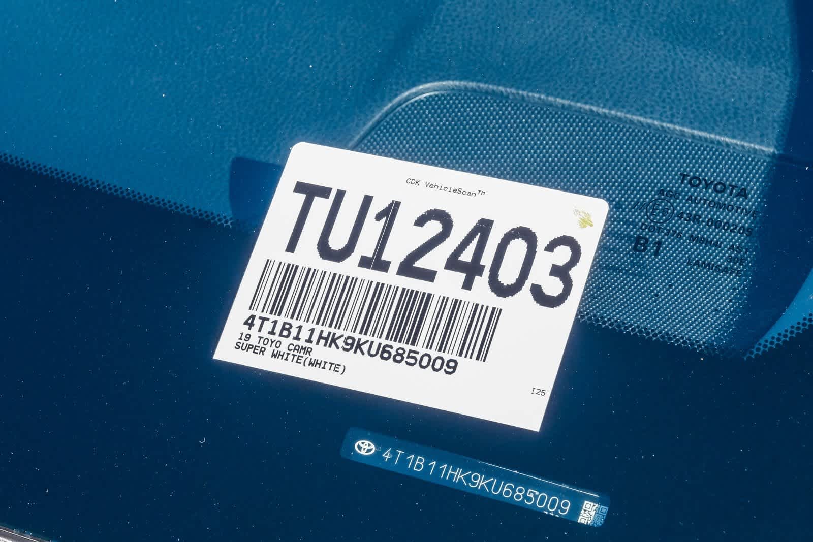 Thumbnail: 2019 Toyota Camry - 28